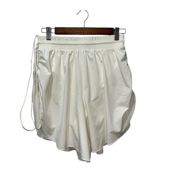 Free People Women's Side Ties Ruched Shorts Size Small Vanilla Color Activewear - Picture 1 of 10